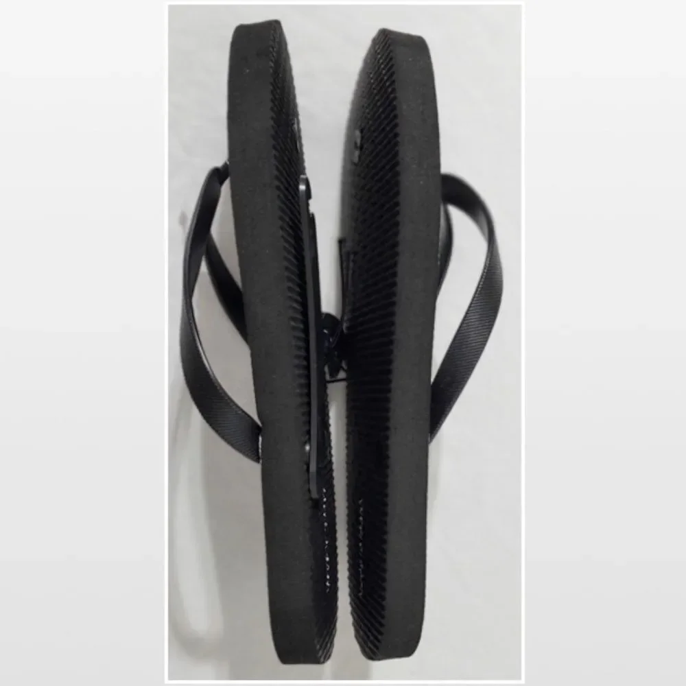 New Women Flip Flops Black & White Striped Sandals